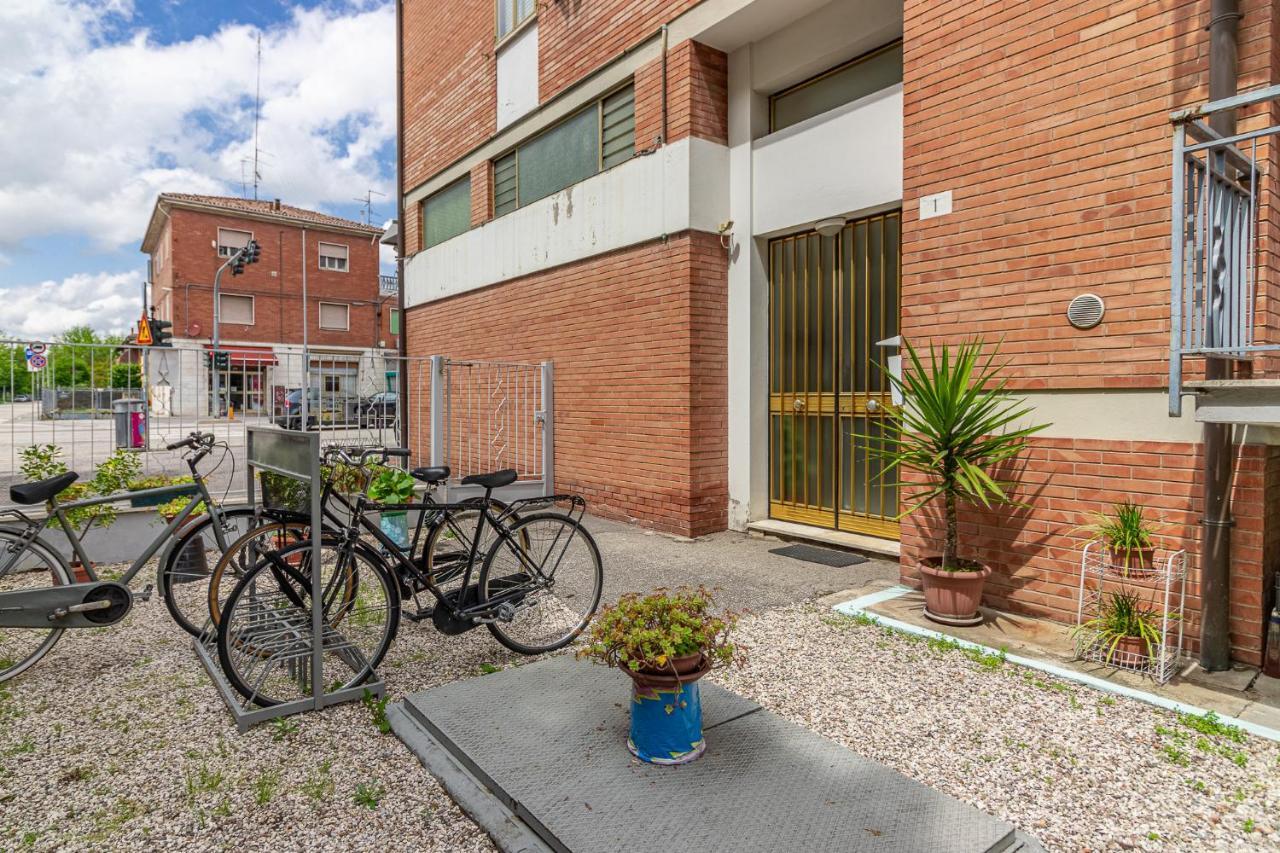 Fiera Di Ferrara Huge Apartment X7! Exterior photo